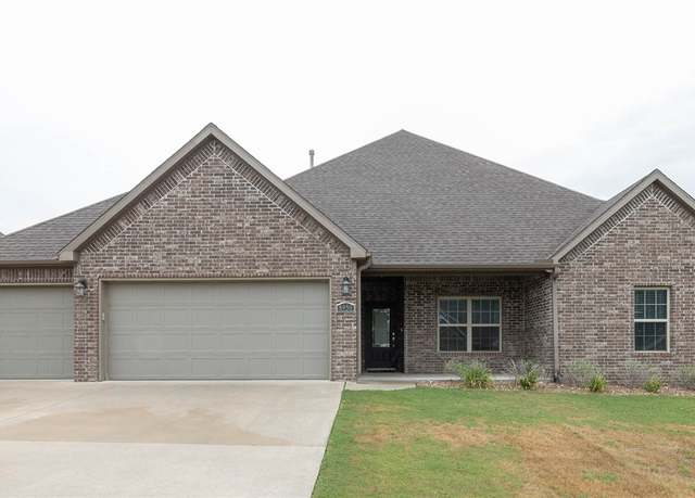 Property at 6950 Kingston Ave, Springdale, AR 72762, 4 beds, 2 baths