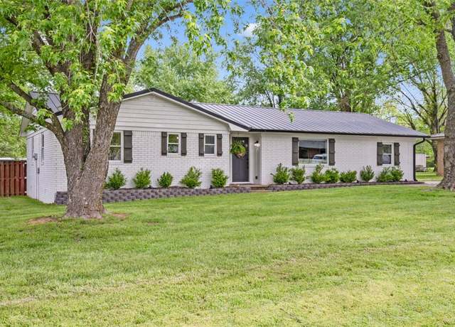 Property at 260 Jay Ave, Goshen, AR 72727, 4 beds, 3 baths