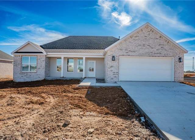 Property at 7730 Scenic Valley Ave, Tontitown, AR 72762, 3 beds, 2 baths