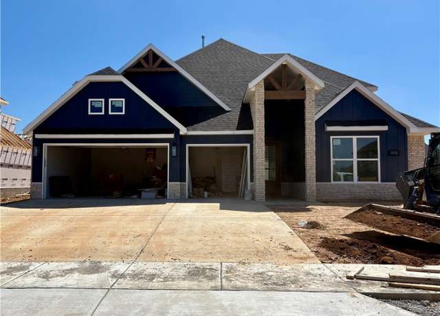 Property at 1450 Dresden Dr, Centerton, AR 72719, 4 beds, 3.5 baths