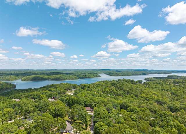 Property at 14947 Dutchmans Dr, Rogers, AR 72756, 4 beds, 2.5 baths
