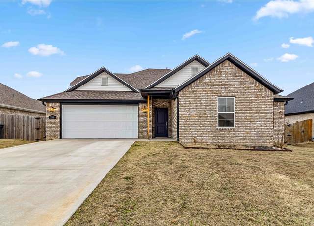 Property at 2616 Cassidy Ave, Springdale, AR 72764, 4 beds, 2 baths