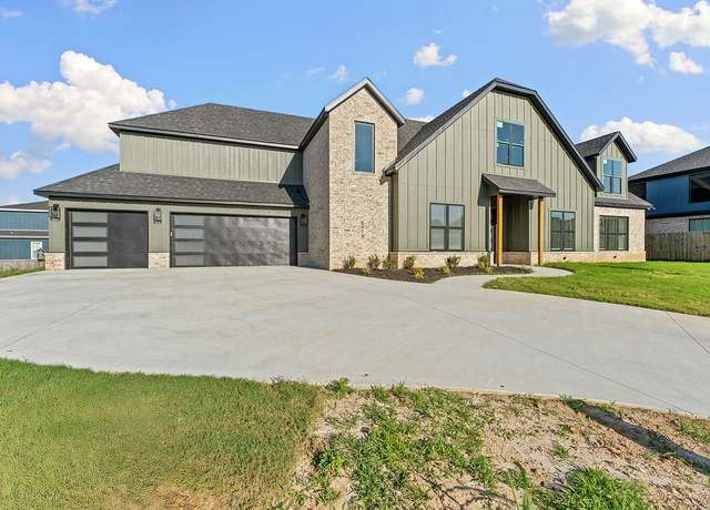Property at 6416 S 59th St, Rogers, AR 72758, 4 beds, 3.5 baths