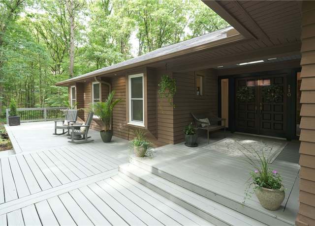 Property at 110 Evergreen Estates Dr, Russellville, AR 72802, 4 beds, 3 baths