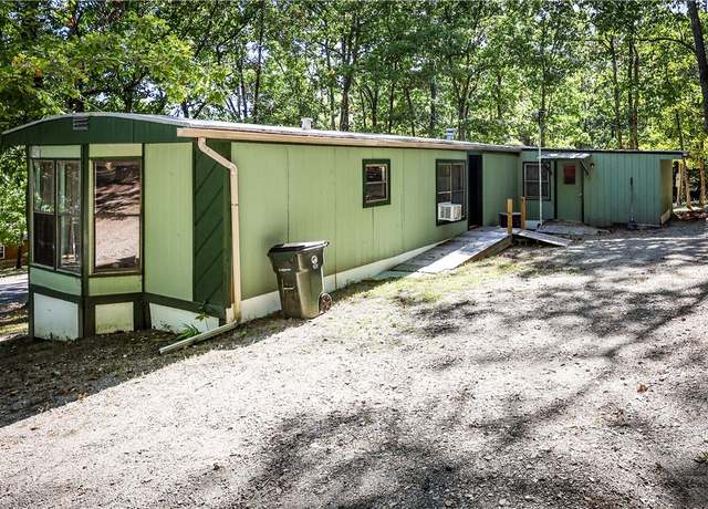 Property at 63 Venus Ave, Holiday Island, AR 72631, 2 beds, 1 bath