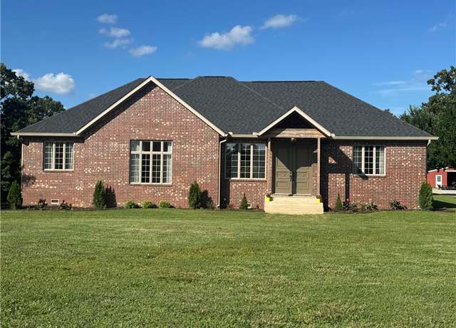 Property at 15071 Crossover Rd, Gravette, AR 72736, 4 beds, 2 baths
