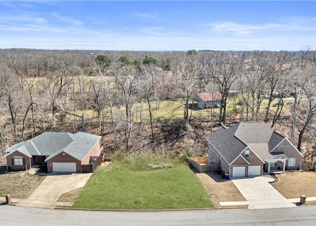 Property at S Breckenridge St, Rogers, AR 72756