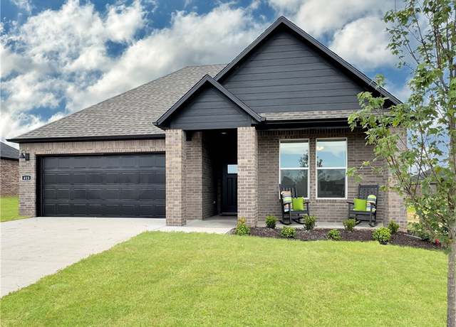 Property at 429 W Gosling Isle, Farmington, AR 72730, 4 beds, 3 baths