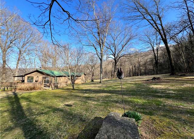 Property at 970 Madison 4451, St Paul, AR 72760, 3 beds, 1 bath
