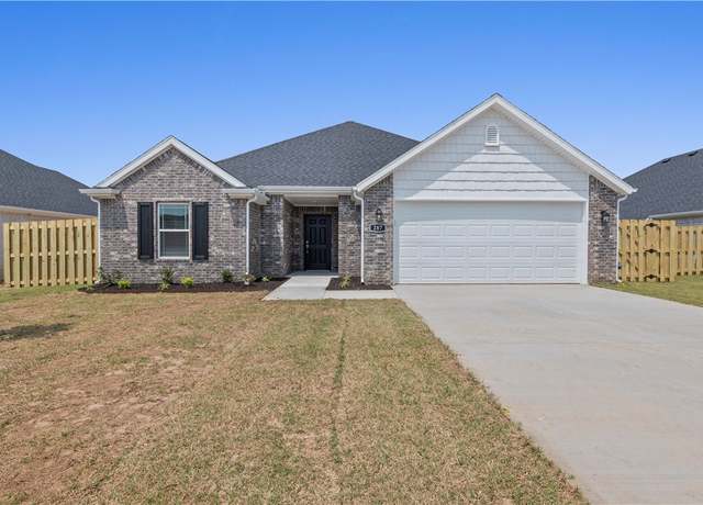 Property at 437 Hall St, West Fork, AR 72774, 3 beds, 2 baths