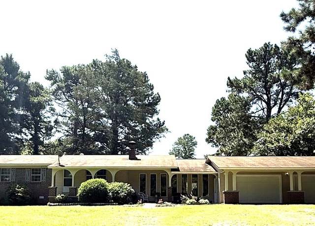 Property at 337 Shiloh Pines Ln, Russellville, AR 72802, 2 beds, 2 baths