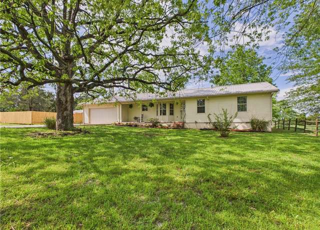 Property at 5100 Rail Rd, Harrison, AR 72601, 4 beds, 3 baths