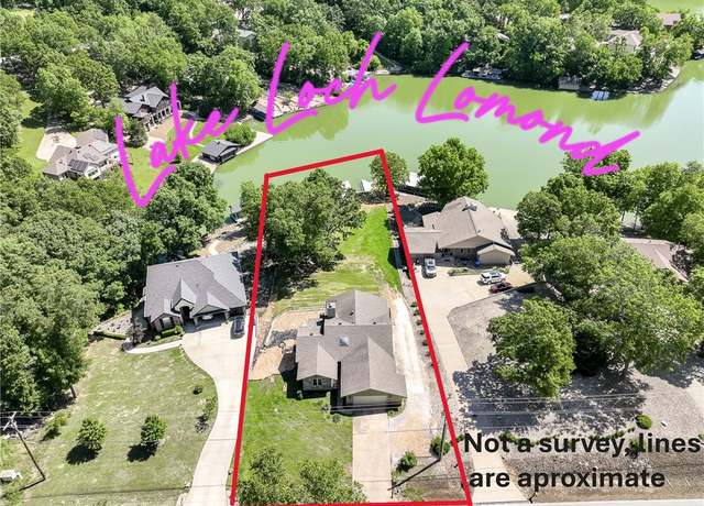 Property at 131 Kinross Dr, Bella Vista, AR 72715, 3 beds, 2.5 baths