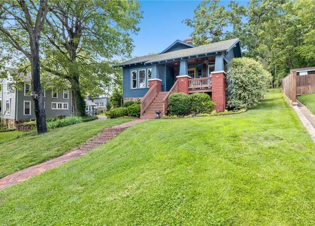 Property at 220 W Lafayette, Fayetteville, AR 72701, 2 beds, 2 baths