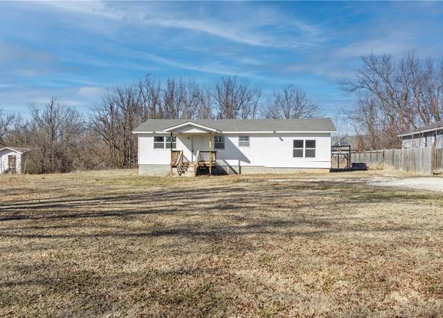 Property at 33335 State Hwy 112, Seligman, MO 65745, 3 beds, 1.5 baths