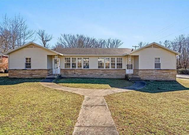 Property at 2371 - 2375 W Holly St, Fayetteville, AR 72703, 4 beds, 2 baths