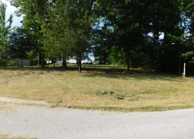 Property at 2701 Taylor Dr, Harrison, AR 72601
