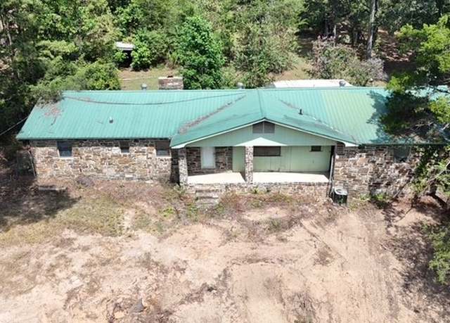 Property at 12075 Ar-105, Russellville, AR 72802, 3 beds, 2 baths