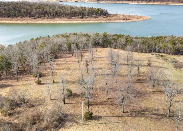 Property at 7301 E Harbor Dr, Lead Hill, AR 72644