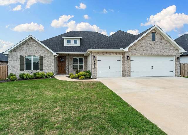 Property at 909 Budrio Ave, Tontitown, AR 72762, 4 beds, 3 baths