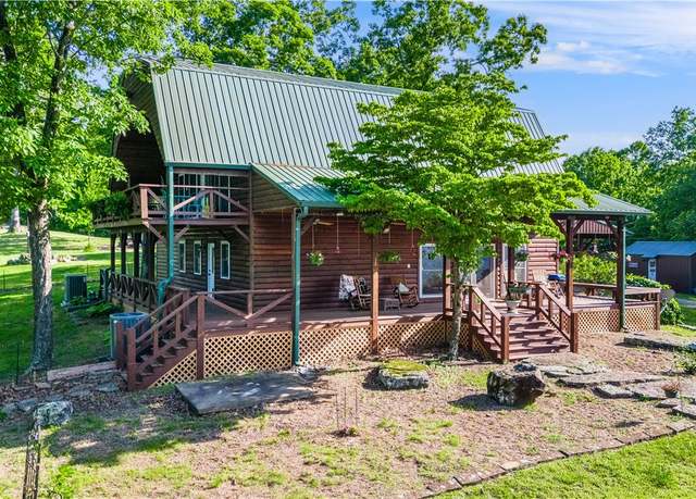 Property at 11939 Canova Trl, Mountainburg, AR 72946, 2 beds, 2 baths