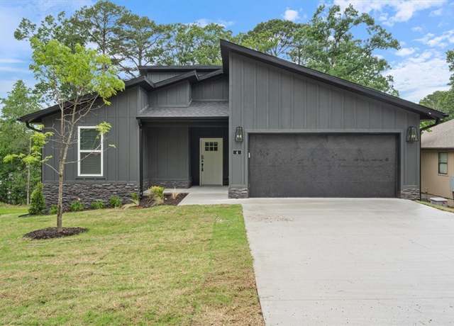 Property at 4 Morpet Ln, Bella Vista, AR 72714, 3 beds, 2 baths