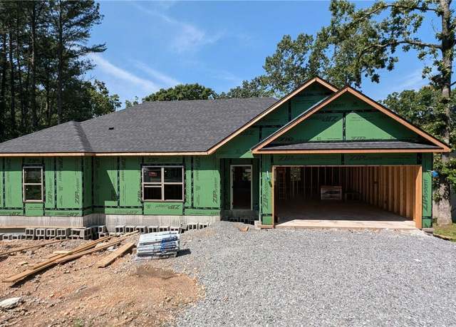 Property at 11 Dornoch Cir, Bella Vista, AR 72715, 3 beds, 2 baths