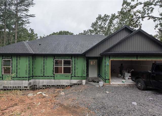 Property at 11 Dornoch Cir, Bella Vista, AR 72715, 3 beds, 2 baths