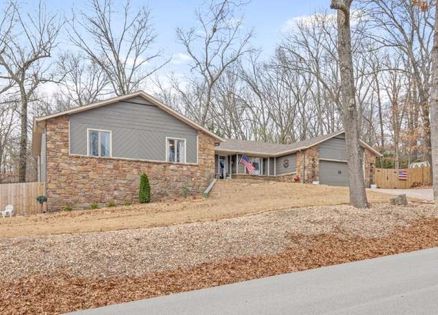 Property at 18 Basildon Dr, Bella Vista, AR 72715, 3 beds, 3 baths