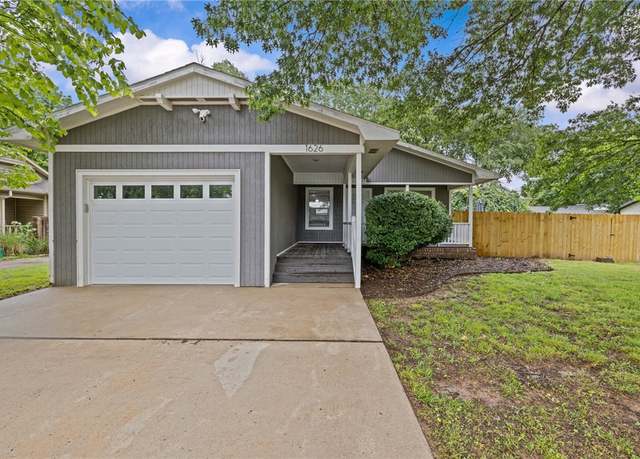 Property at 1626 N Salem Rd, Fayetteville, AR 72704, 2 beds, 2 baths