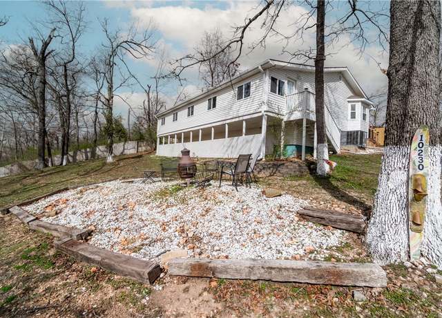 Property at 10230 S Marango Dr, Rogers, AR 72758, 4 beds, 2 baths