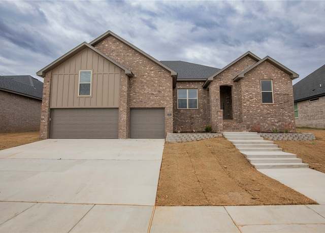 Property at 1371 Padova Ave, Tontitown, AR 72762, 4 beds, 2.5 baths