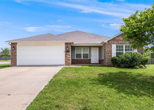 Property at 3728 Alliance Dr, Springdale, AR 72764, 4 beds, 2 baths