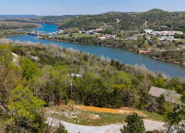 Property at 30 Deer Run Dr, Holiday Island, AR 72631