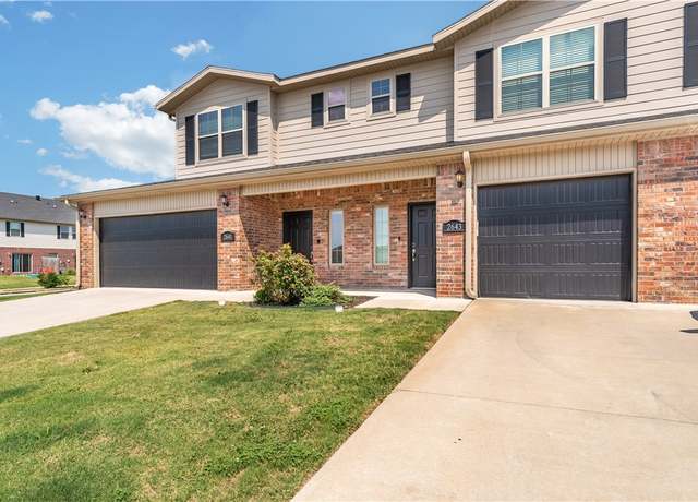Property at 2643 S Kilimanjaro Way, Rogers, AR 72758, 2 beds, 2.5 baths