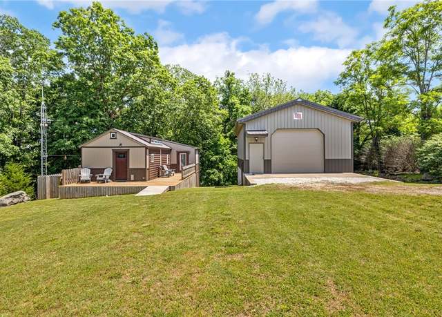Property at 16470 Indian Creek Rd, Garfield, AR 72732, 1 bed, 1 bath