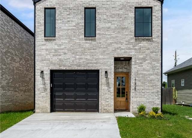 Property at 738 N 5th St, Rogers, AR 72756, 3 beds, 2.5 baths