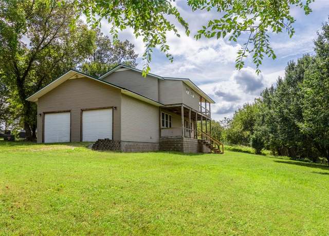 Property at 847 Brush Arbor Rd, Bentonville, AR 72713, 4 beds, 2.5 baths