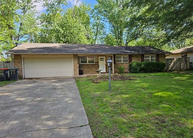 Property at 2106 Ina Ave, Springdale, AR 72762, 3 beds, 1.5 baths