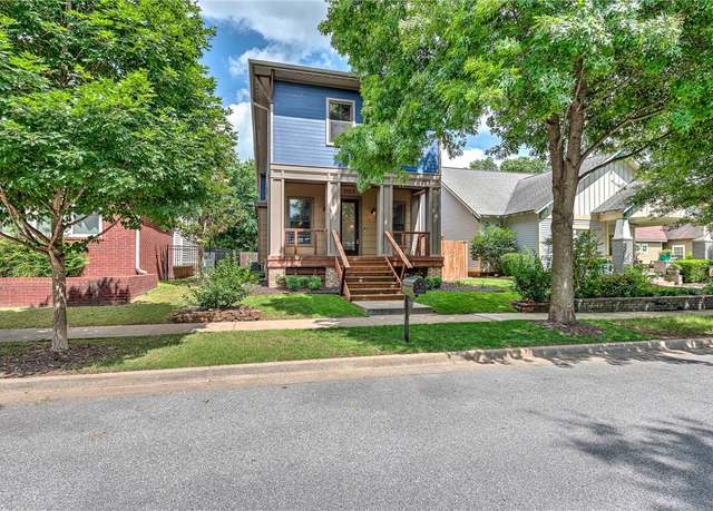 Property at 1814 Best Friend Ln, Fayetteville, AR 72704, 3 beds, 2.5 baths