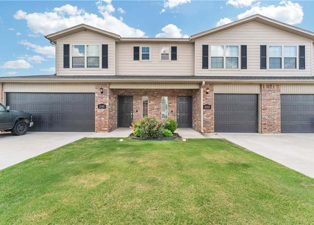 Property at 2682 W Kilimanjaro Way, Rogers, AR 72758, 2 beds, 2.5 baths