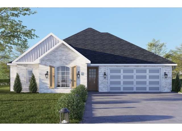Property at 1912 Ferguson St, Pea Ridge, AR 72751, 4 beds, 2 baths