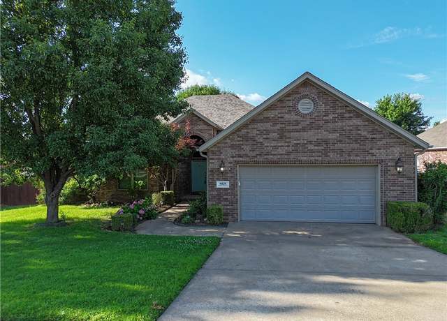 Property at 4826 W Plymouth Rock Pl, Fayetteville, AR 72704, 4 beds, 2 baths