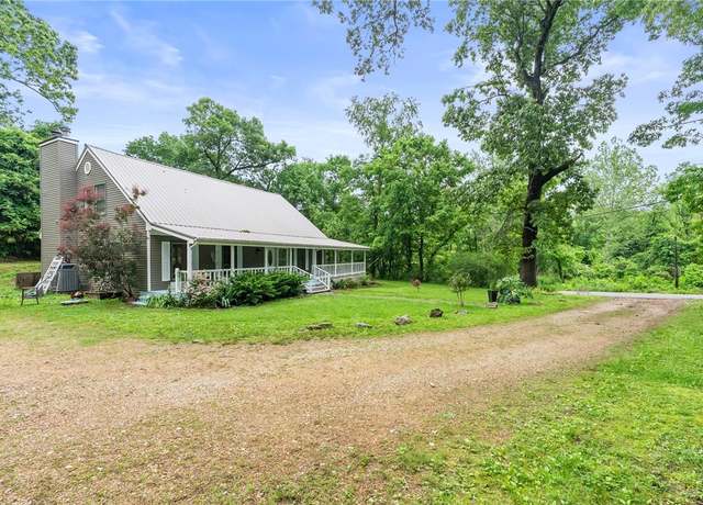 Property at 14090 Canal St, Rogers, AR 72758, 4 beds, 2.5 baths