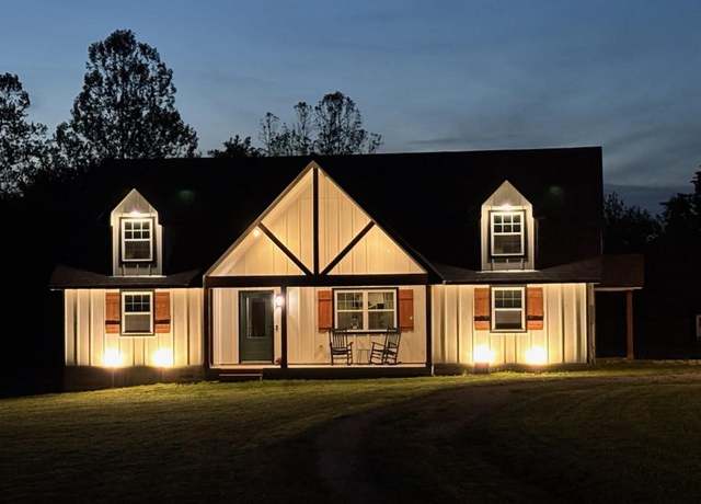 Property at 15924 Peterson Rd, Gentry, AR 72734, 3 beds, 2 baths