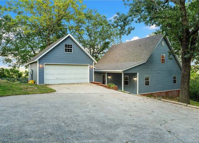 Property at 18322 Oakridge Rd, Springdale, AR 72764, 3 beds, 2 baths