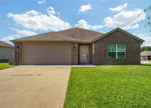 Property at 3079 Cherry Knoll Cir, Springdale, AR 72762, 3 beds, 2 baths