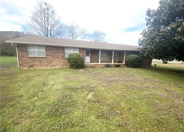 Property at 406 W Court. St, Jasper, AR 72641, 3 beds, 2 baths
