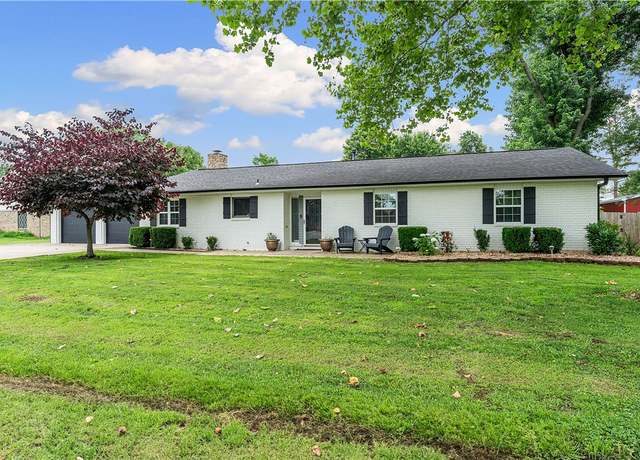Property at 1711 Mayflower Rd, Bentonville, AR 72713, 6 beds, 4 baths