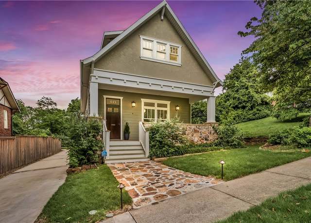 Property at 445 N Mock Ave, Fayetteville, AR 72701, 3 beds, 2.5 baths